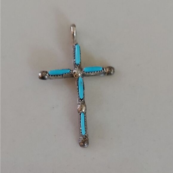 Vintage  Zuni Petite Point Turquoise Cross Pendant Silver Unmarked - Picture 2 of 7